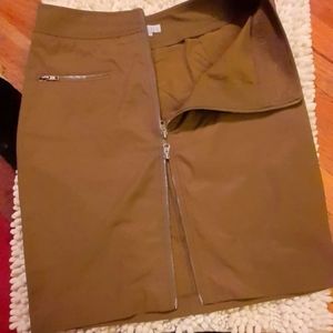 Drama zipper skirt